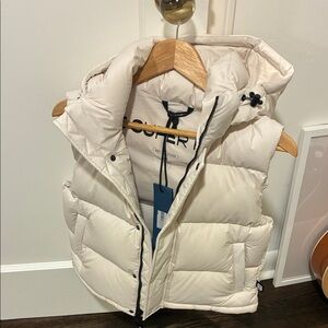 Aritzia White Puffer Vest